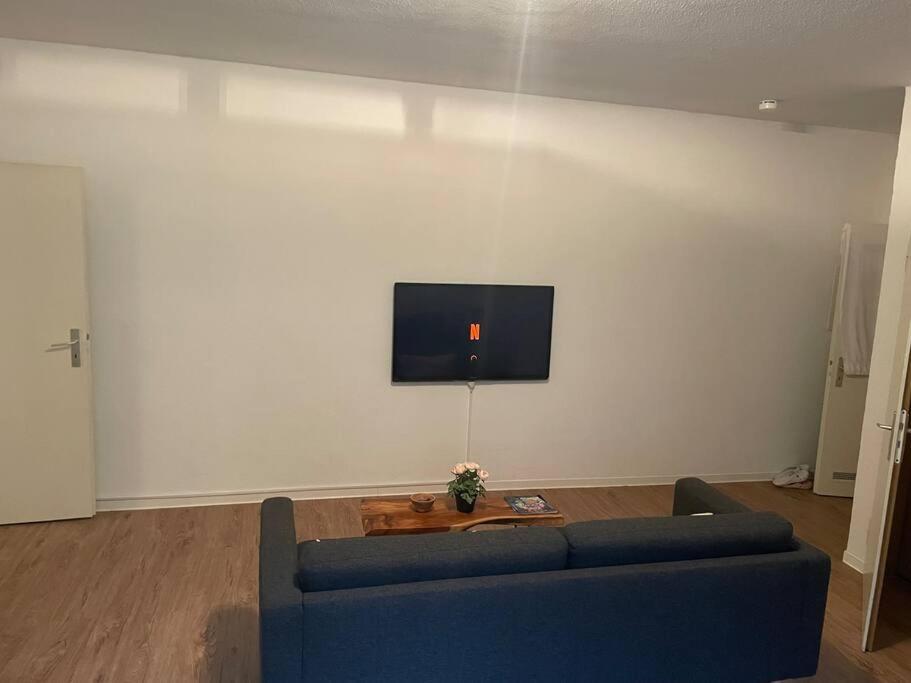 Zentrale Wohnung Direkt Am Hauptbahnhof - Bismarck Düsseldorf Extérieur photo
