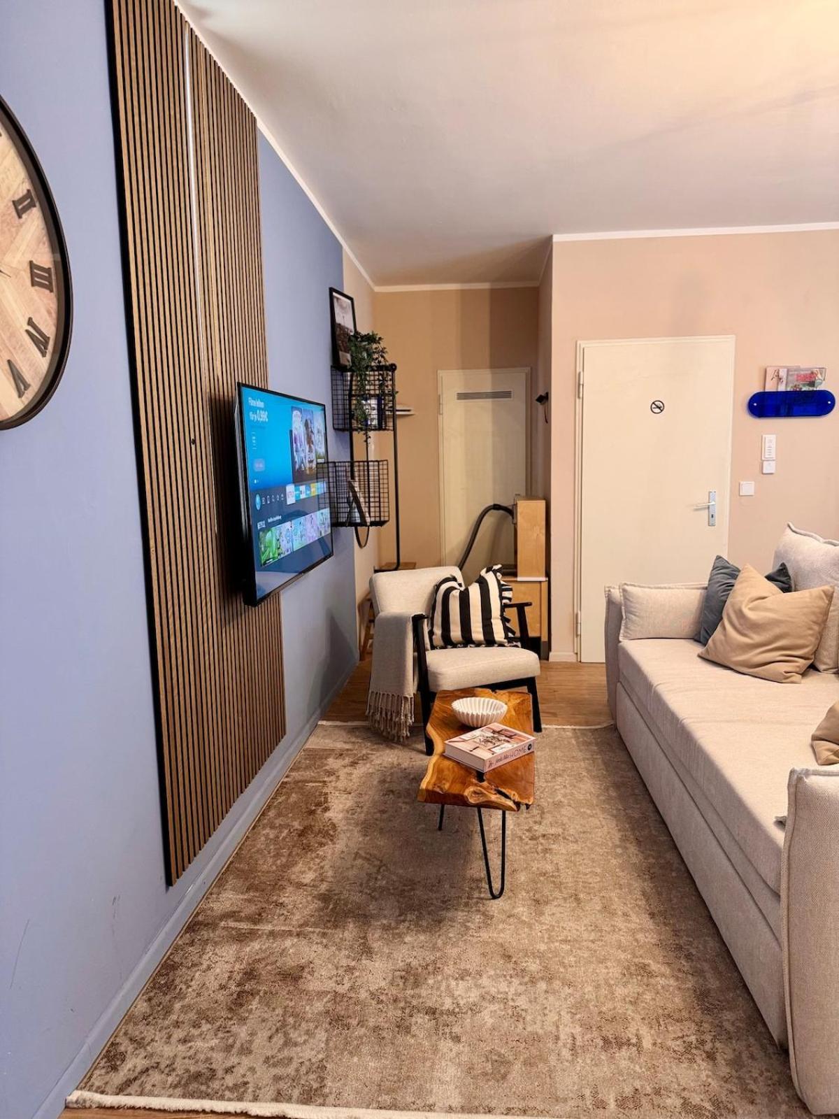 Zentrale Wohnung Direkt Am Hauptbahnhof - Bismarck Düsseldorf Extérieur photo